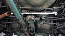 Rear Lower Strut Brace White Steel Subaru Forester Impreza Ultra Racing