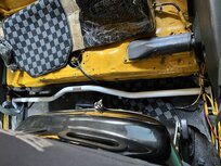 Barre de plancher centrale 2 points en acier blanc Honda Civic CRX Ultra Racing
