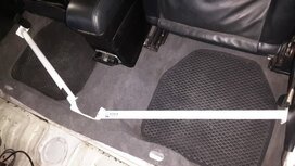 Central Floor Bar 2 Points White Steel Mitsubishi Lancer Evolution Ultra Racing