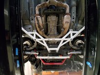 Front H-Brace 8 Points White Steel Nissan 350Z Ultra Racing