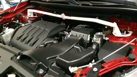 Avant barre anti-rapprochement 3 points en acier blanc Mitsubishi Eclipse Cross Ultra Racing