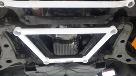 Front strut bar 4 points white steel Mazda MX-5 Ultra Racing