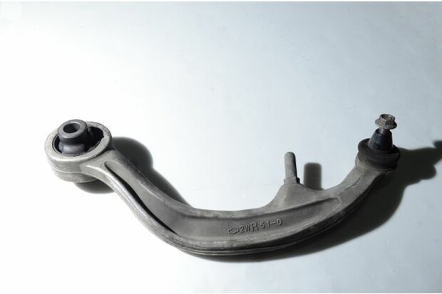 Spurstangen Gummi vorn NISSAN 350Z/Z33/G35 03-06 Hardrace