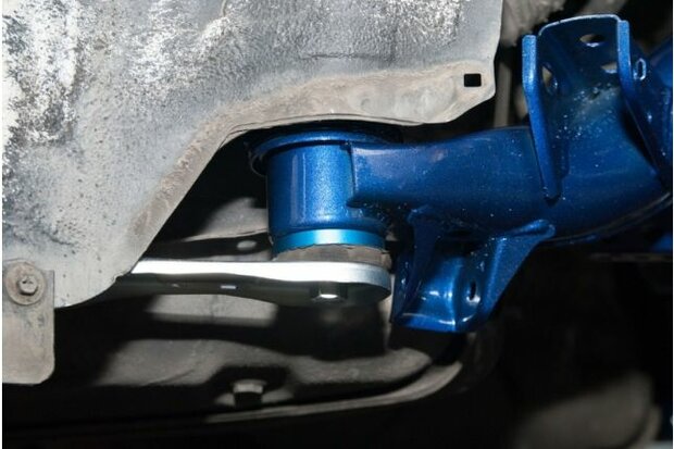 Hilfsrahmen Gummi farbig hinten LEXUS GS300/IS300/SC430 CHASER JZX110 Hardrace