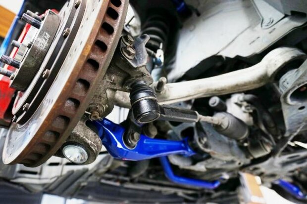 einstellbare Lenkkugelgelenke NISSAN Z33 Hardrace