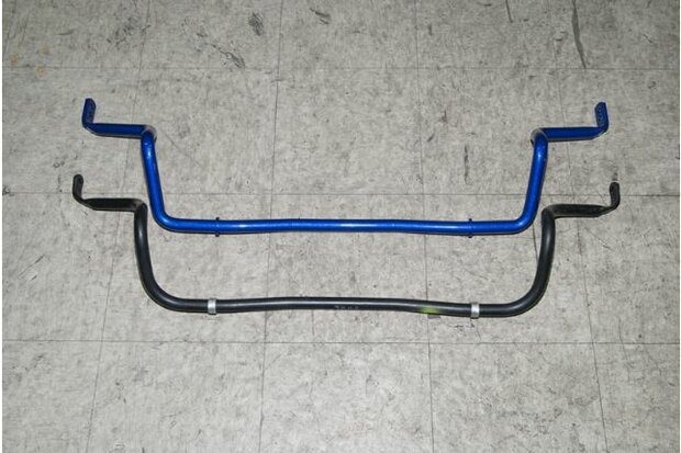 Stabilisator vorne MAZDA 3 14- BM/BY Hardrace