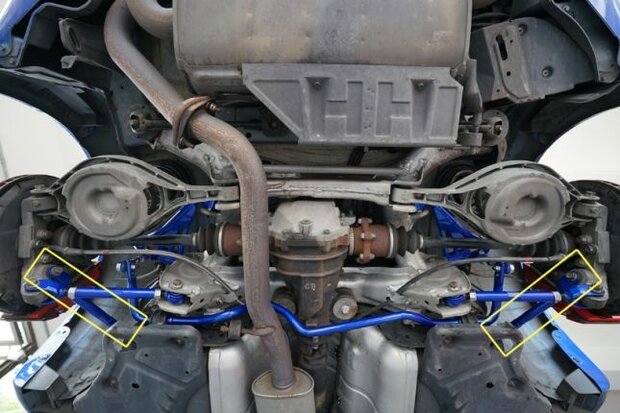 hintere Zugstange (Lagerbuchsen) NISSAN 350Z/Z33/G35 RADUIS Hardrace