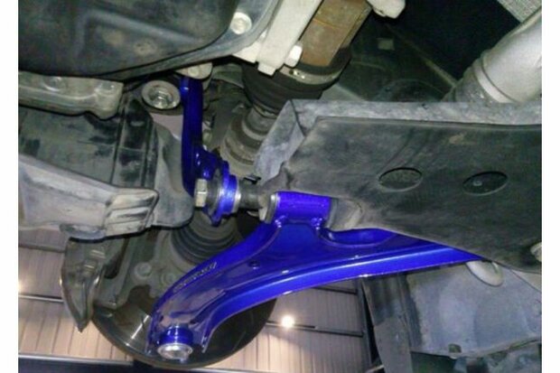 untere Querlenker vorne NISSAN TIDDA 04-12 C11 Hardrace