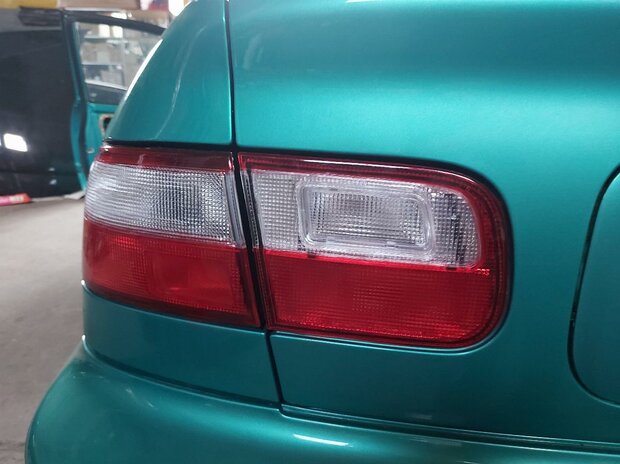 Feux arri&egrave;res rouge/blanc JDM Sonar Honda Civic