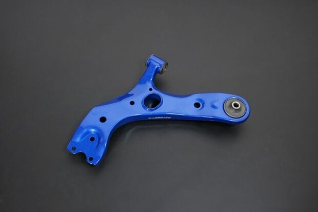 Triangles de suspension avant inf&eacute;rieurs TOYOTA RAV4 &#039;06-12 ALPHARD &#039;08-15 PREVIA &#039;06-NZ200T/300H Hardrace