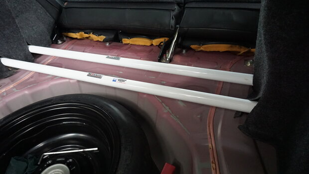 Rear Trunk Bracket 4 Points White Steel Mitsubishi Lancer Ultra Racing