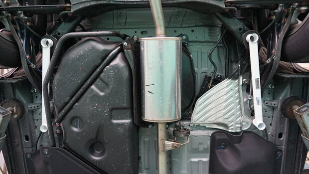 Domstrebe hinten 4 Punkte Wei&szlig; Stahl Honda CR-V Ultra Racing