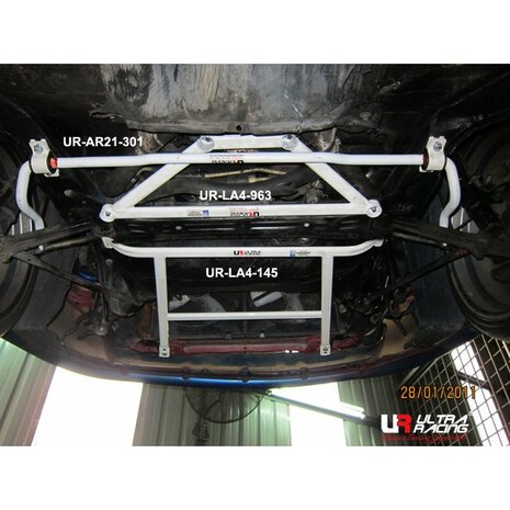Front H-Brace 4 Points White Steel Toyota MR2 Ultra Racing