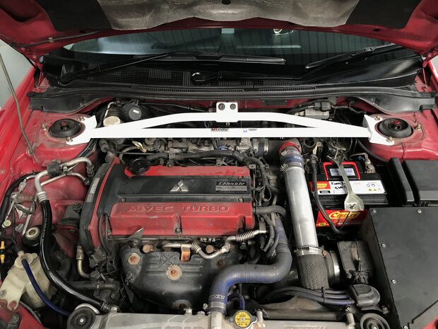 Front strut bar 3 points white steel Mitsubishi Lancer Evolution Ultra Racing