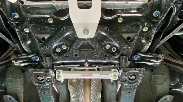 Vorne Domstrebe Wei&szlig; Stahl Honda Civic Ultra Racing