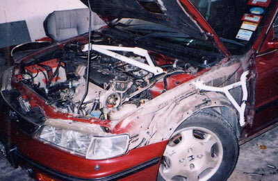 Vorne Domstrebe 3 Punkte Wei&szlig; Stahl Honda Accord Ultra Racing