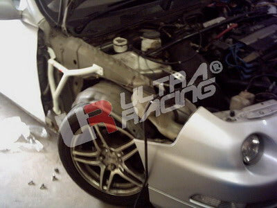 Support d'aile 3 points en acier blanc Honda Integra Ultra Racing