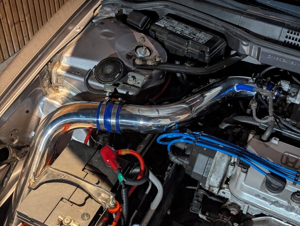Cold air intake - Gepolijst US-Racing Honda
