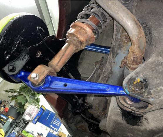 Hintere untere Querlenker &ndash; Blau &ndash; Buchsen aus geh&auml;rtetem Gummi Hardrace Honda